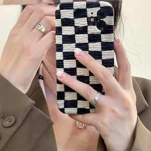 VILZSTUDIOS Stylish plaid plush phone case for iPhone