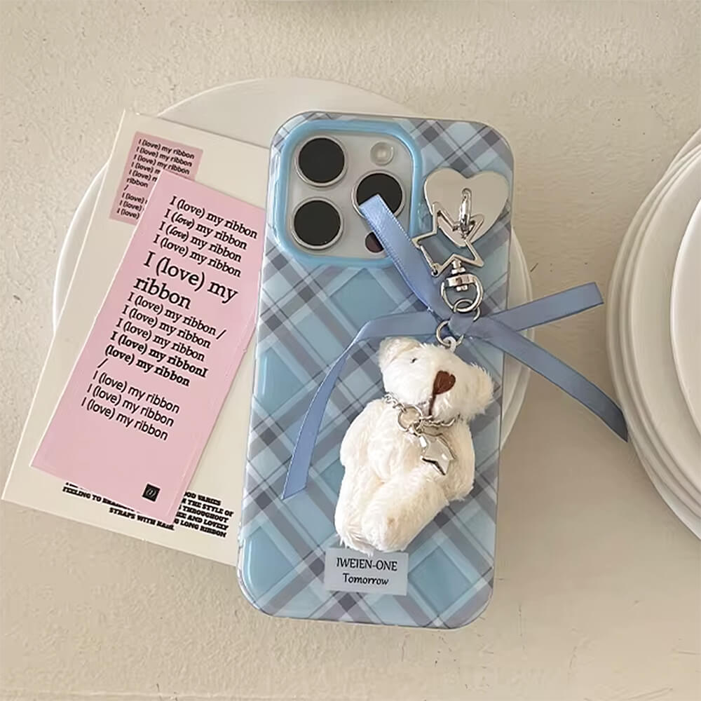 VILZSTUDIOS Plaid teddy charm phone case