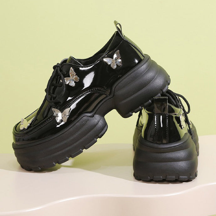 VILZSTUDIOS Trendy butterfly platform boots with chunky sole