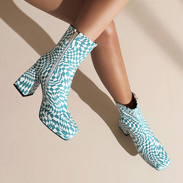 VILZSTUDIOS Fashionable platform boots with a checkered design