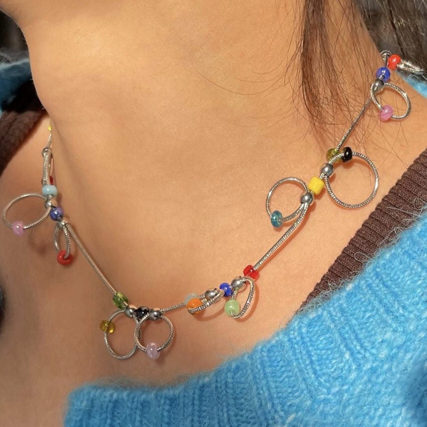 VILZSTUDIOS Colorful beaded chain choker accessory