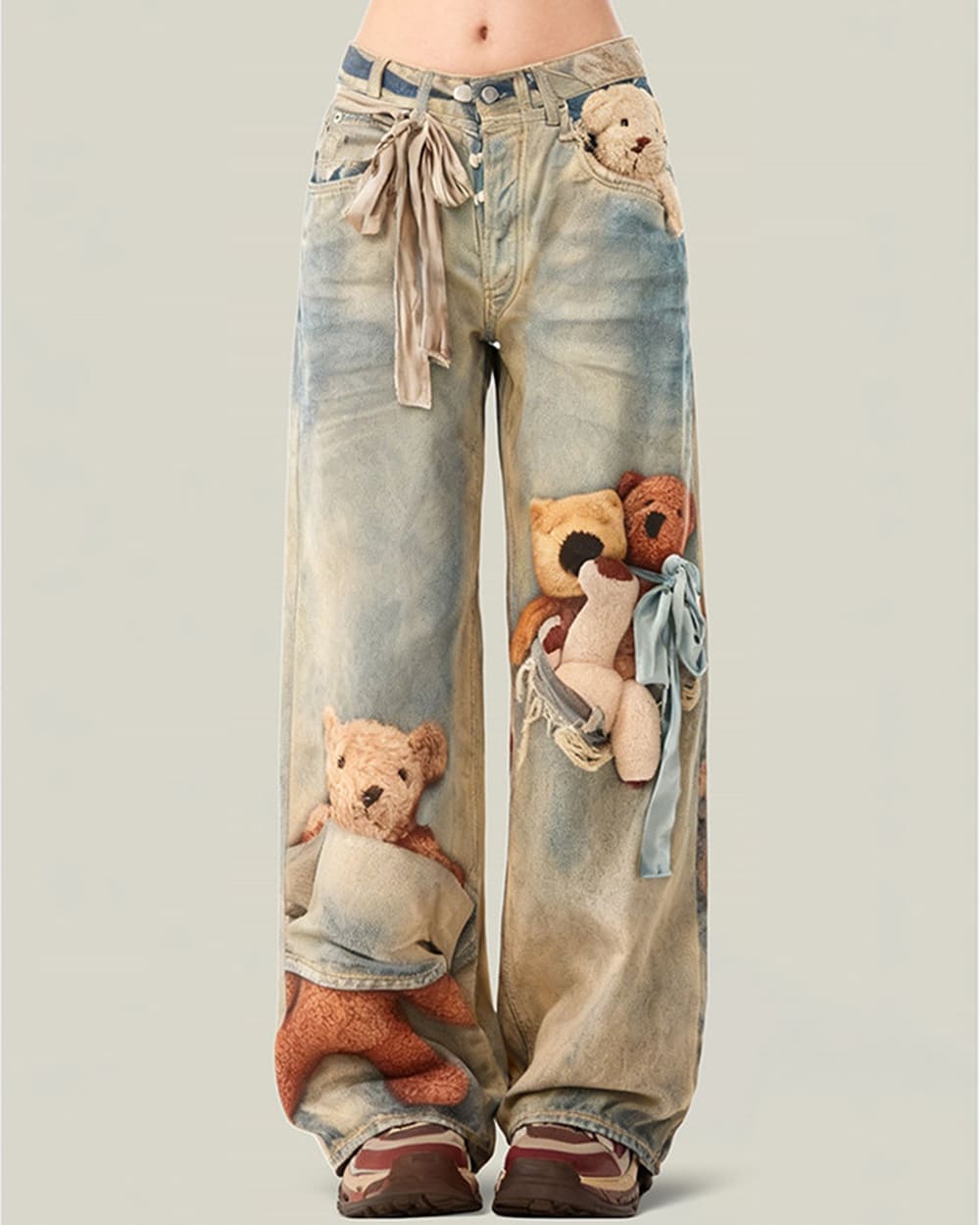VILZSTUDIOS Baggy jeans with playful bear graphic design