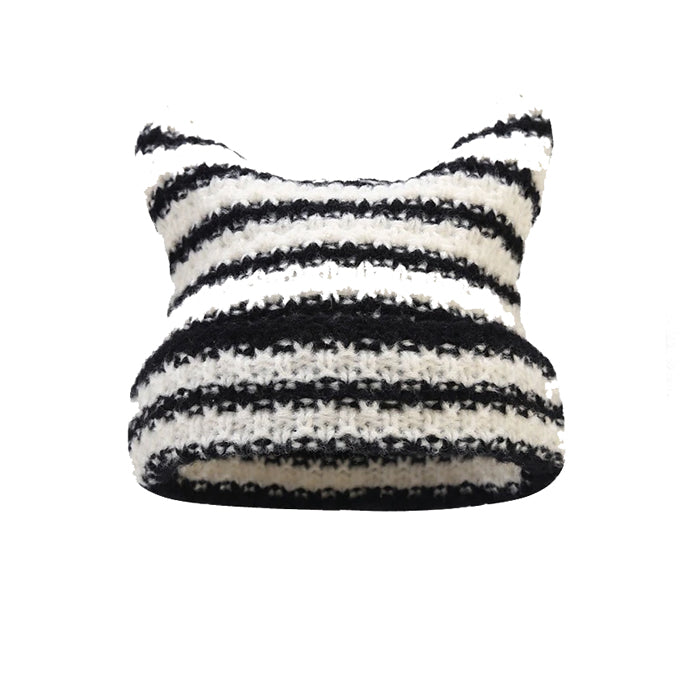 VILZSTUDIOS Cat ears knit beanie for playful style