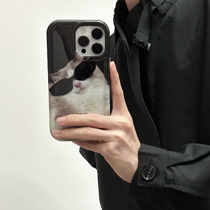VILZSTUDIOS Stylish phone case featuring cat sunglasses design