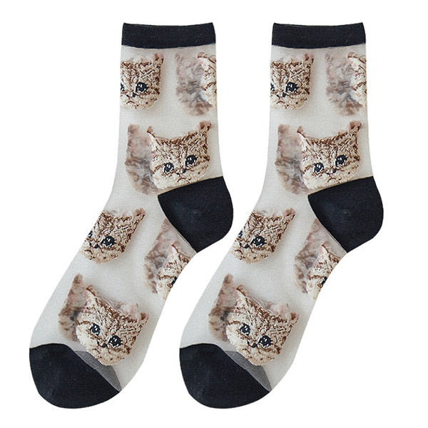 VILZSTUDIOS Ankle socks featuring a playful cat design