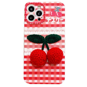 VILZSTUDIOS Stylish crochet iPhone case design
