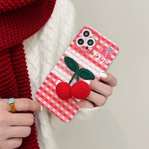VILZSTUDIOS Stylish crochet iPhone case design