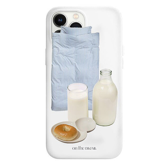 VILZSTUDIOS Stylish iPhone case featuring playful dessert design