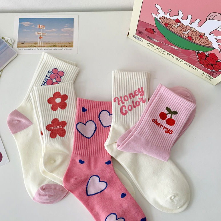 VILZSTUDIOS Colorful aesthetic socks collection