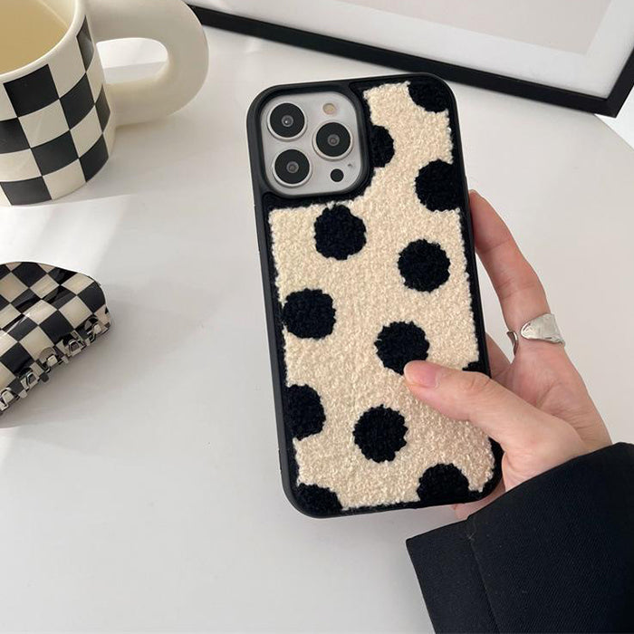 VILZSTUDIOS Polka dot teddy iPhone case design