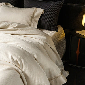 VILZSTUDIOS ivory cream plumage jacquard bedding set with broad borders and gold-tone piping