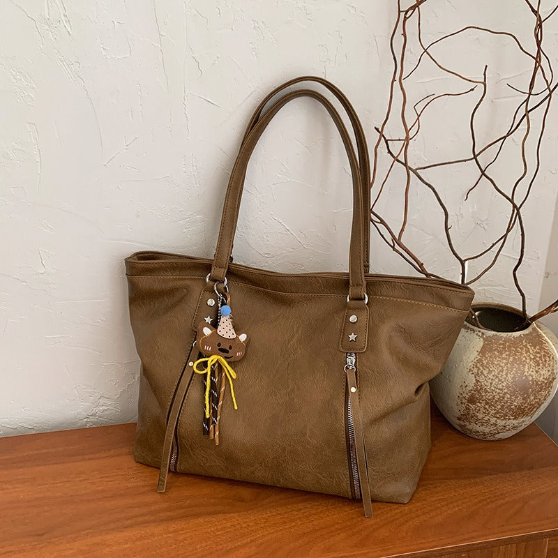 VILZSTUDIOS dark brown plush bear keychain faux leather tote bag