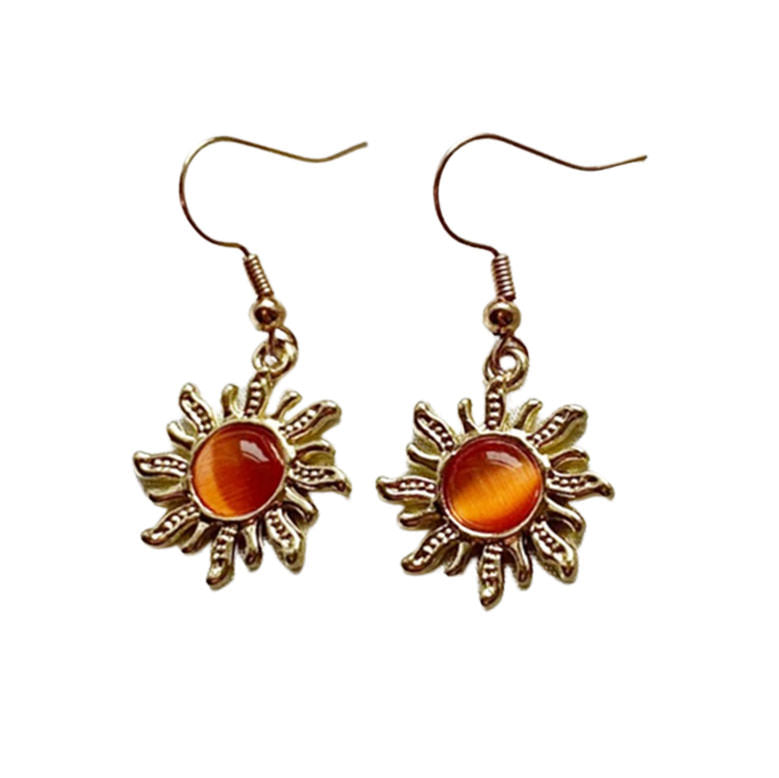 VILZSTUDIOS Stylish sun earrings for a fashionable look