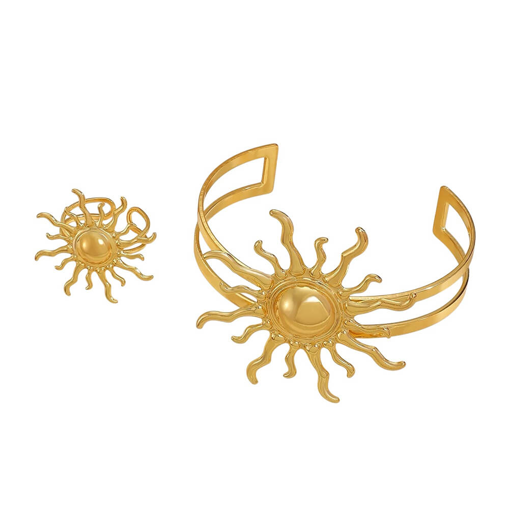 VILZSTUDIOS Gold sun bracelet and ring jewelry set
