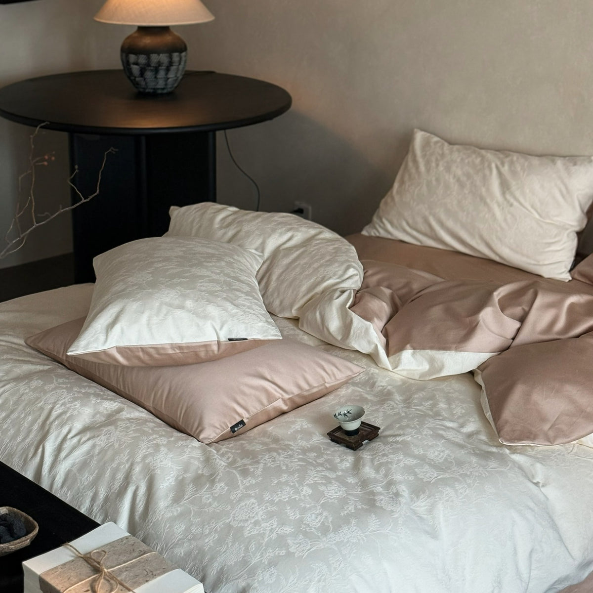 VILZSTUDIOS muted beige, ivory, blush, sage-grey and lilac jacquard bedding set with raised woven patterns