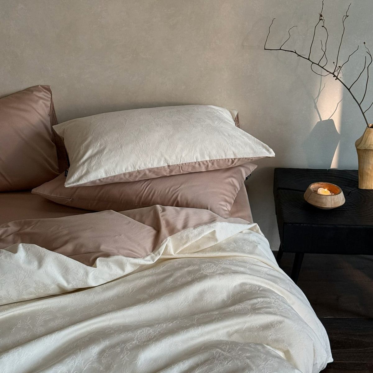 VILZSTUDIOS muted beige, ivory, blush, sage-grey and lilac jacquard bedding set with raised woven patterns