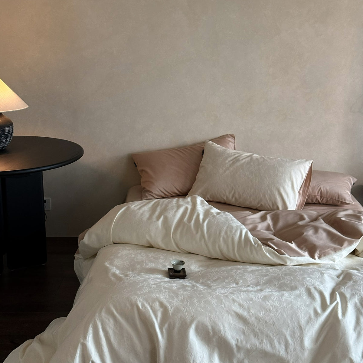 VILZSTUDIOS muted beige, ivory, blush, sage-grey and lilac jacquard bedding set with raised woven patterns