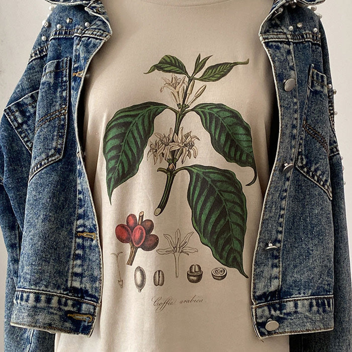 VILZSTUDIOS Botanical graphic tee featuring a crew neckline