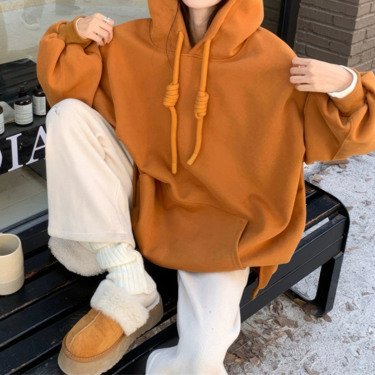 VILZSTUDIOS Relaxed hoodie with knotted drawstrings and kangaroo pocket