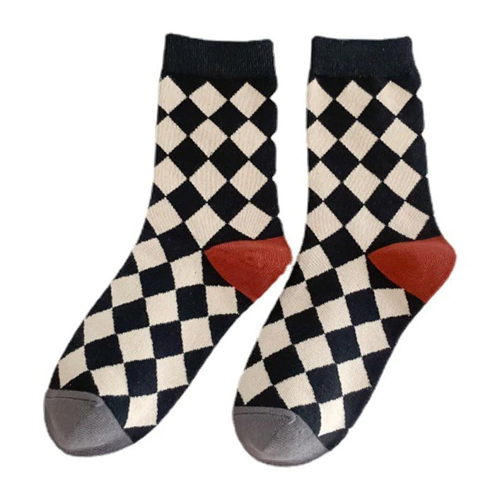 VILZSTUDIOS Retro aesthetic crew socks for streetwear fashion
