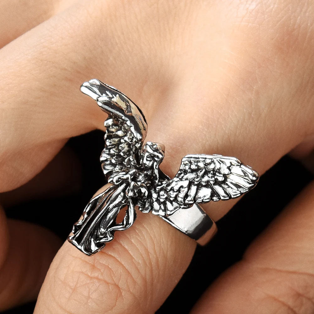 VILZSTUDIOS Adjustable ring with an angel design