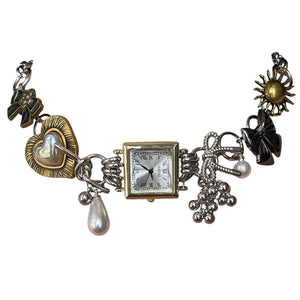 VILZSTUDIOS Retro clock charm choker accessory