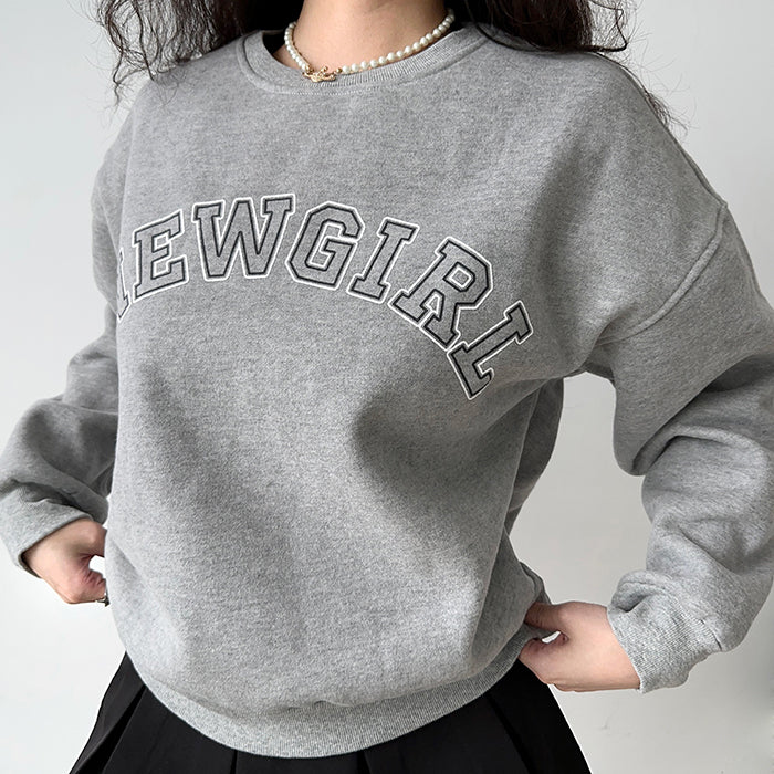VILZSTUDIOS Cozy sweatshirt by VILZSTUDIOS