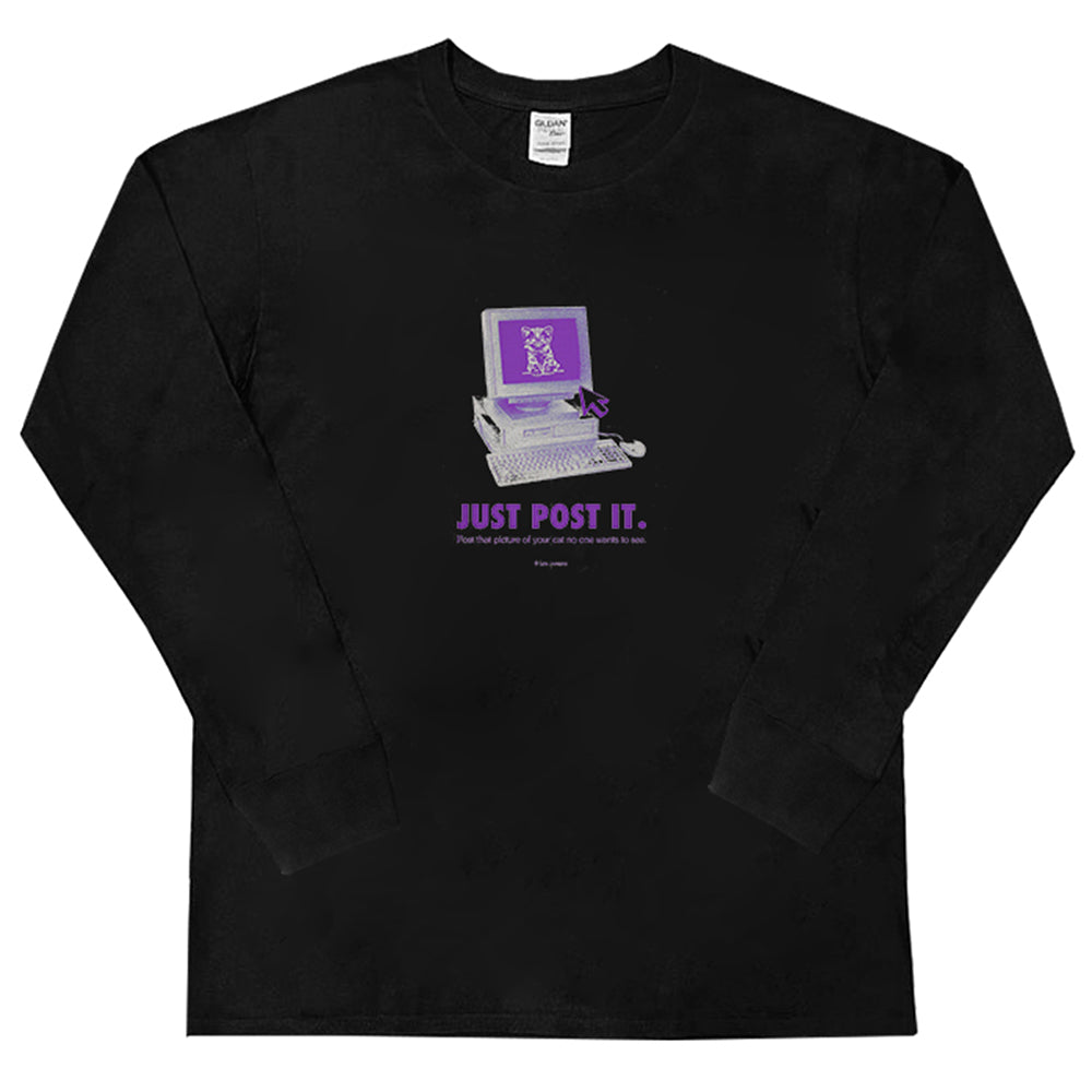VILZSTUDIOS Retro graphic sweatshirt with vintage computer design