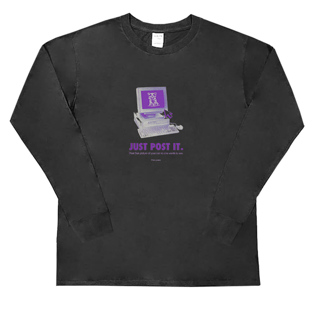 VILZSTUDIOS Retro graphic sweatshirt with vintage computer design