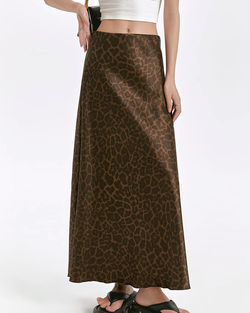 VILZSTUDIOS Leopard print maxi skirt from VILZSTUDIOS