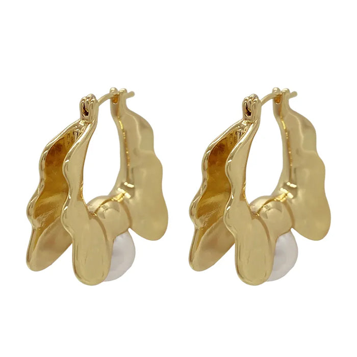 VILZSTUDIOS Curvy earrings with pearls for stylish accessories