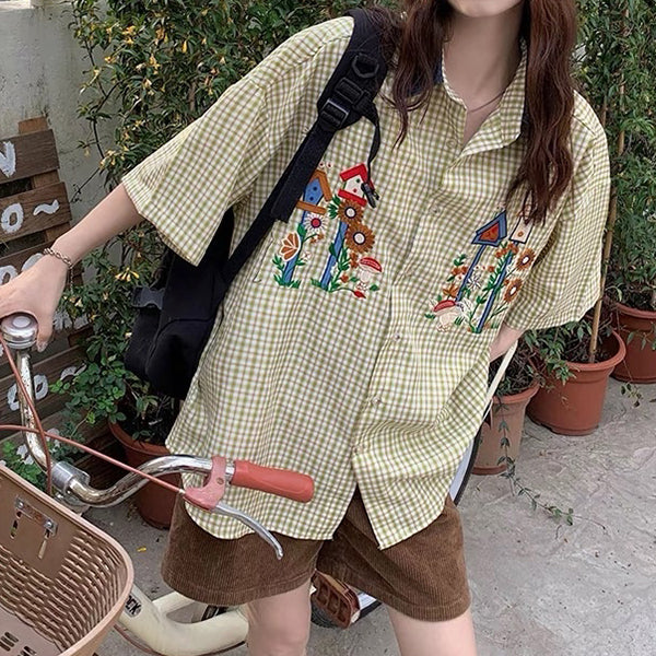 VILZSTUDIOS Retro plaid button-up shirt for streetwear fashion