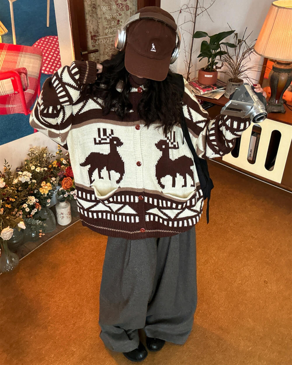VILZSTUDIOS Retro knit hooded cardigan with reindeer pattern
