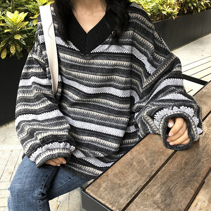 VILZSTUDIOS Retro V-Neck Knit Sweater from VILZSTUDIOS