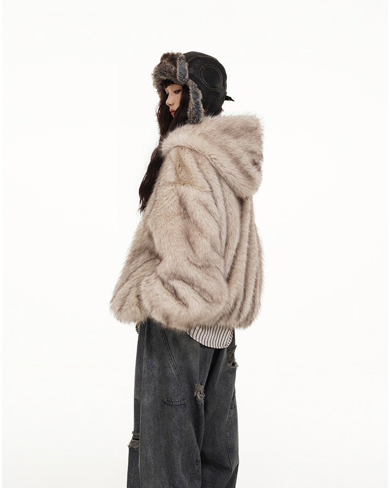 VILZSTUDIOS Stylish reversible bomber jacket by VILZSTUDIOS