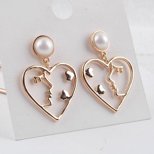VILZSTUDIOS Heart-shaped earrings for stylish accessory