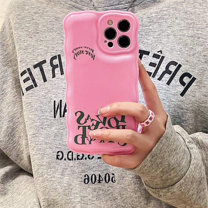 VILZSTUDIOS Stylish heart phone case for protection and design