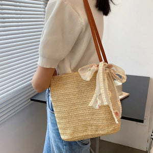 VILZSTUDIOS Stylish woven straw bag for everyday use