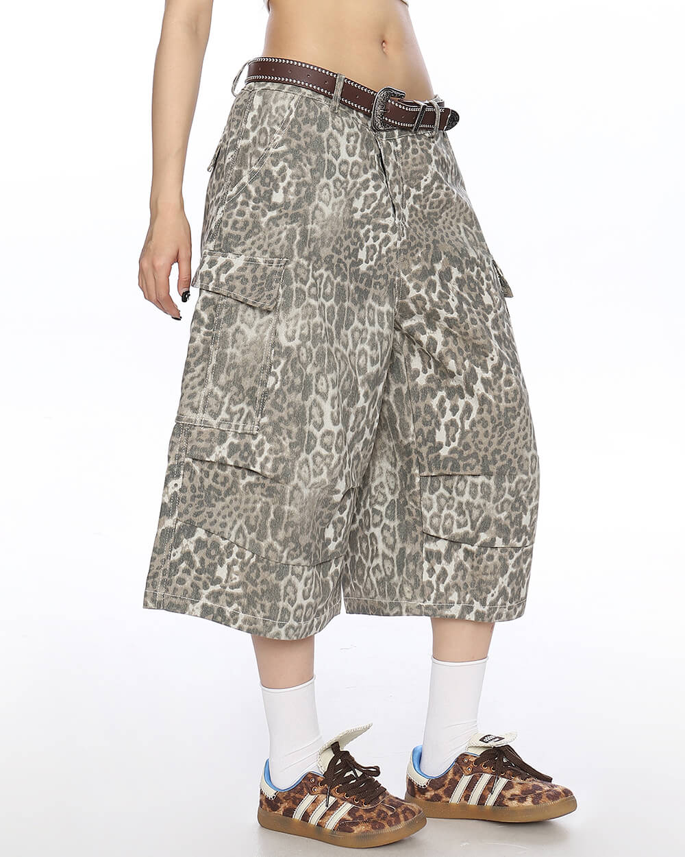 VILZSTUDIOS Leopard print cargo shorts for streetwear fashion