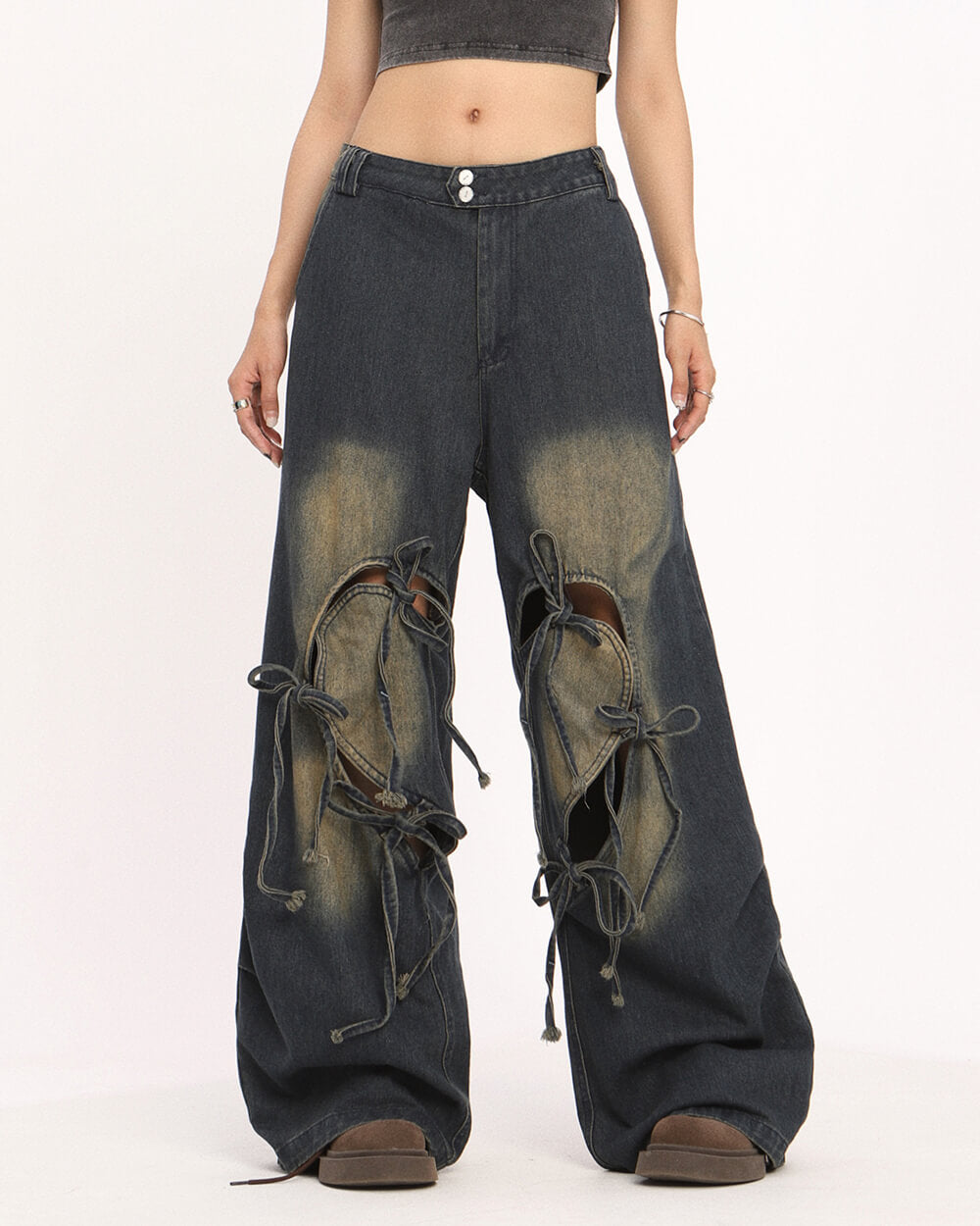 VILZSTUDIOS Wide leg skater jeans with heart cutouts