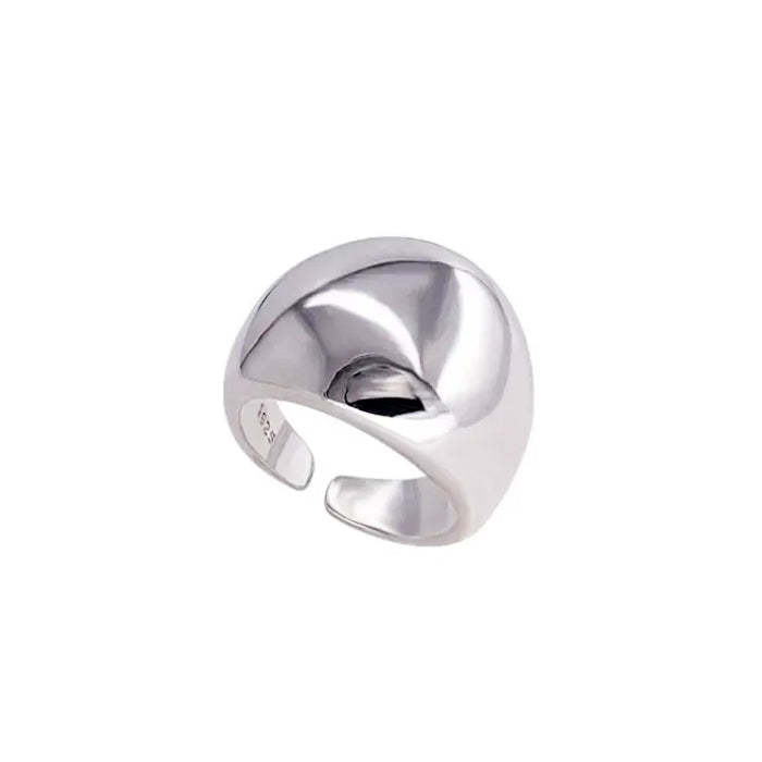 VILZSTUDIOS chunky adjustable ring from VILZSTUDIOS