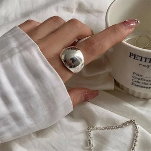 VILZSTUDIOS chunky adjustable ring from VILZSTUDIOS
