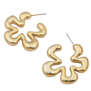 VILZSTUDIOS Stylish flower earrings made of zinc alloy