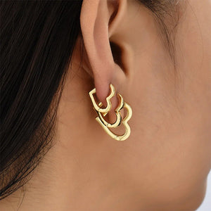 VILZSTUDIOS Stylish heart-shaped earrings made of zinc alloy