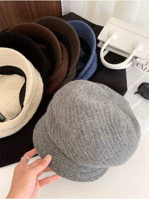 VILZSTUDIOS grey slouchy knit newsboy cap