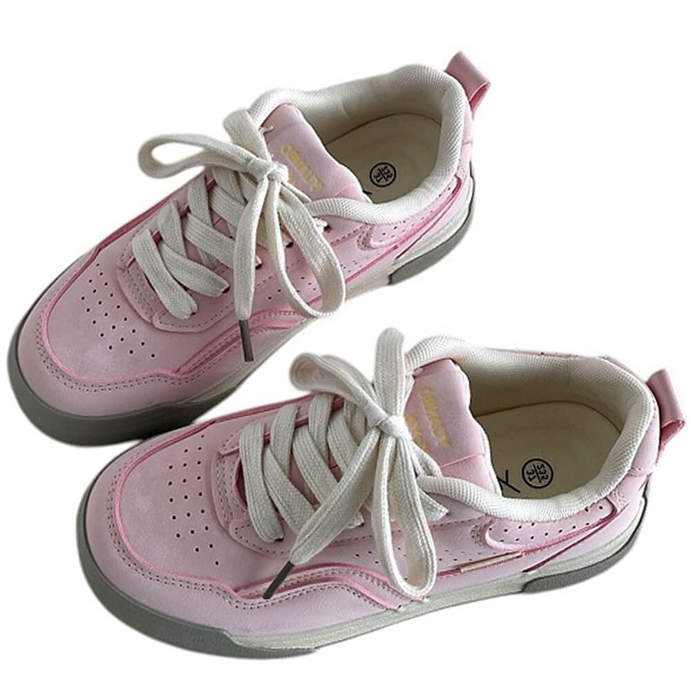 VILZSTUDIOS Stylish soft pink sneakers with white sole and laces