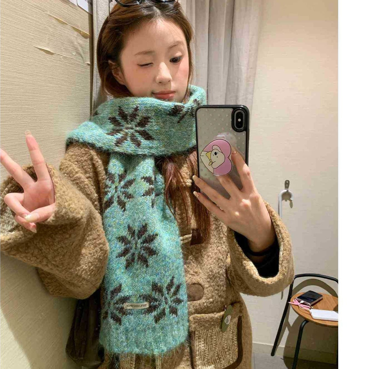 VILZSTUDIOS soft starburst knit scarf