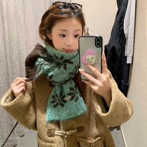 VILZSTUDIOS soft starburst knit scarf