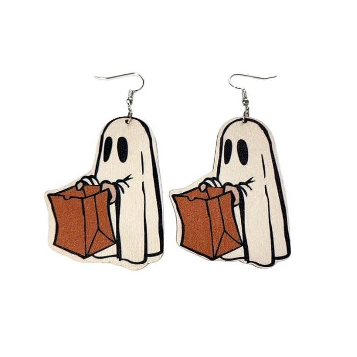 VILZSTUDIOS Spooky ghost earrings for a fun accessory