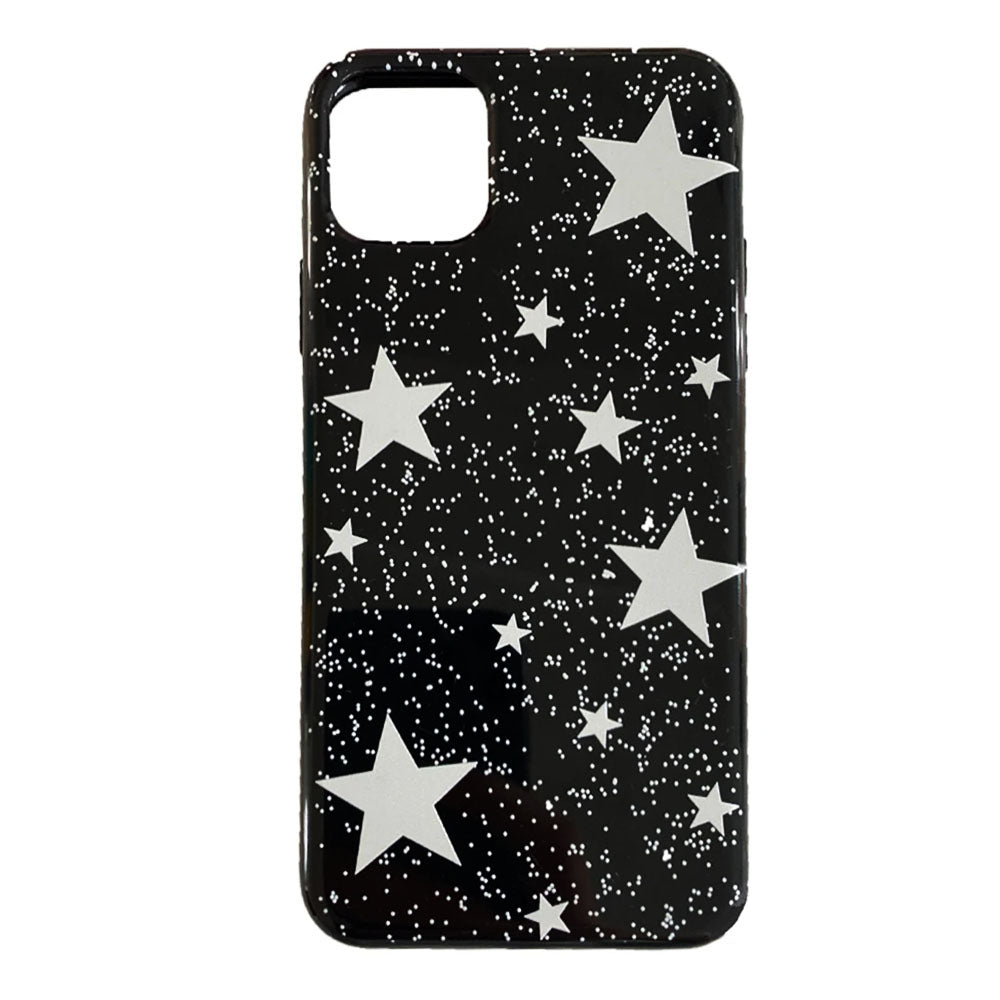 VILZSTUDIOS Stylish phone case with aesthetic design